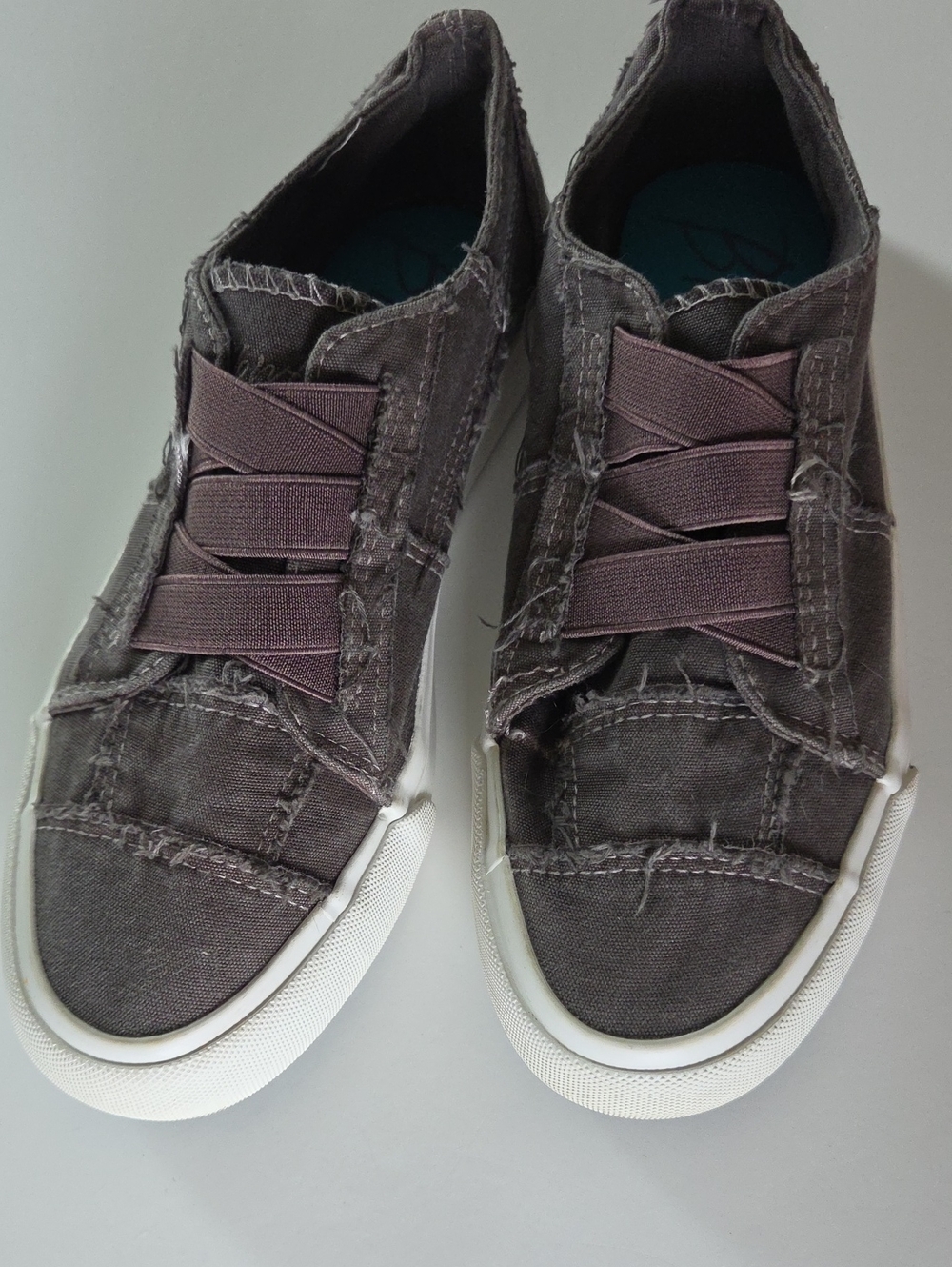 Blowfish Malibu Marley Slate Gray Distressed Canvas Slip On Sneakers Boho Comfy